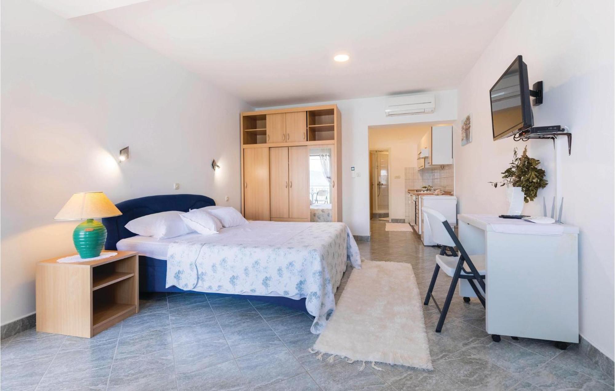 Awesome Apartment In Duba With Wifi Exterior foto